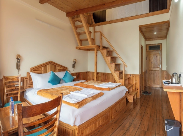 Imagen de la habitación del Hotel Jalori Hills. Foto 12