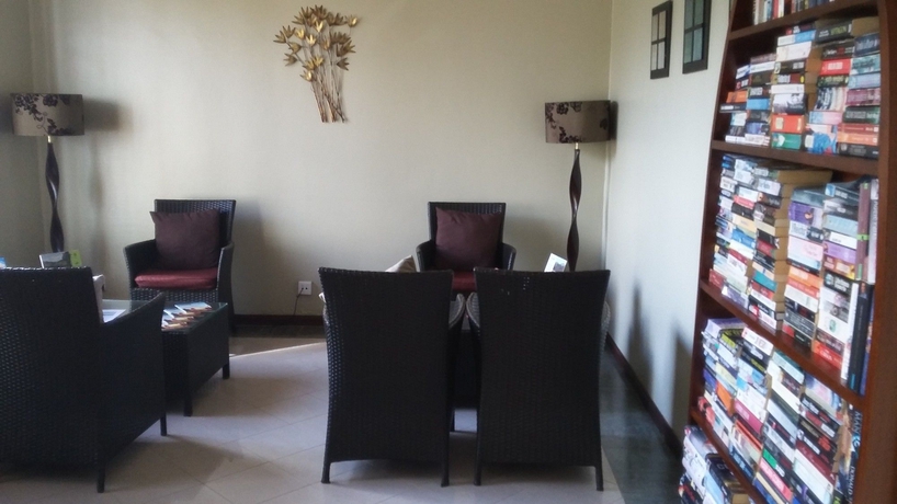 Imagen de los interiores del Hotel Jalsa Beach and Spa. Foto 4