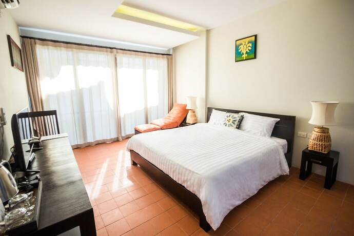 Imagen de la habitación del Hotel Jamadevi. Foto 2