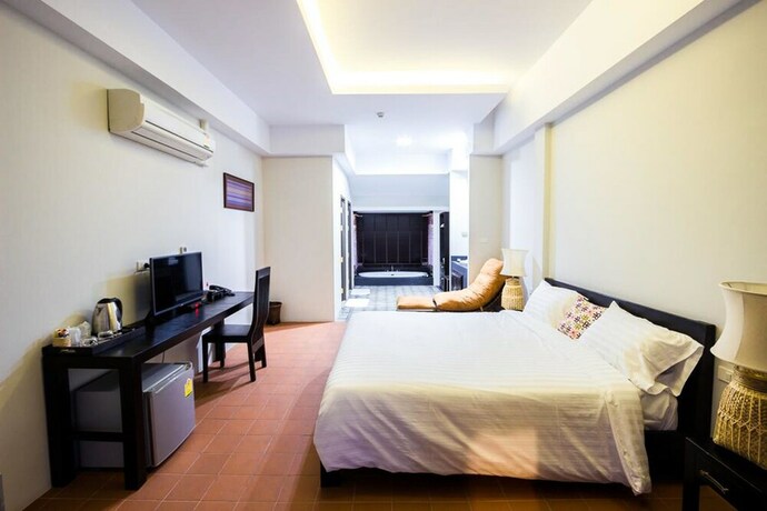 Imagen de la habitación del Hotel Jamadevi. Foto 5
