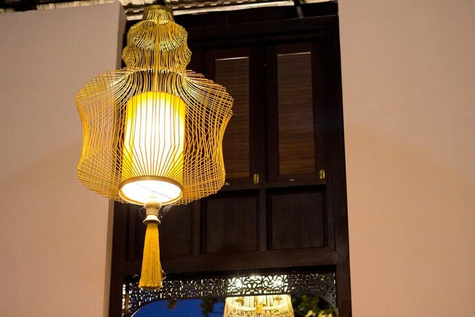 Imagen de los interiores del Hotel Jamadevi. Foto 17