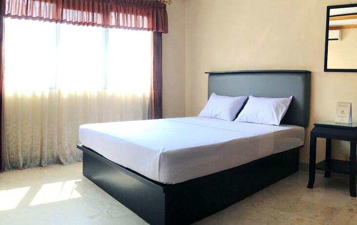 Imagen general del Hotel Jambrut Inn. Foto 3