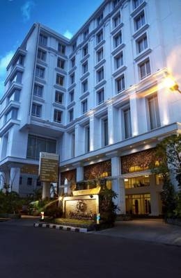 Imagen general del Hotel Jambuluwuk Malioboro Yogyakarta. Foto 2