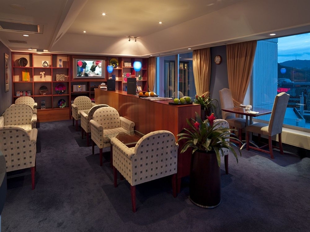 Imagen de los interiores del Hotel James Cook Grand Chancellor. Foto 12