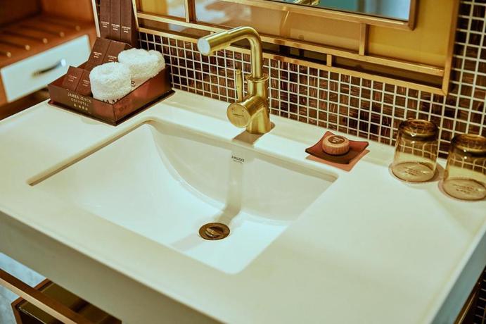 Imagen general del Hotel James Joyce Coffeetel Zhuhai Hengqin Port Ocean Kingdom. Foto 3