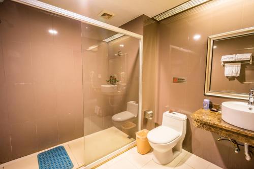 Imagen general del Hotel James Joyce Coffetel Guangzhou Shi Jing City. Foto 4