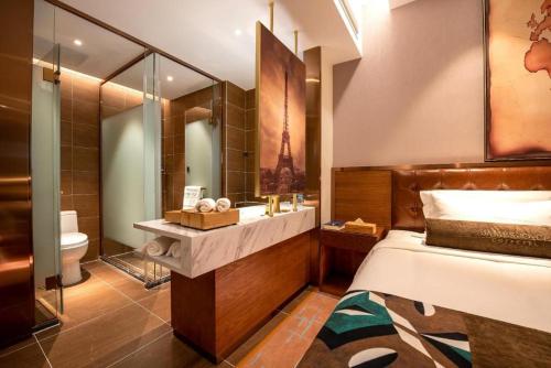 Imagen general del Hotel James Joyce Coffetel&middot; Baoding Yi County Yandu Ancient Town. Foto 20