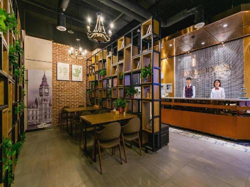 Imagen general del Hotel James Joyce Coffetel&middot; Xianyang Renmin Road Central Square Store. Foto 7