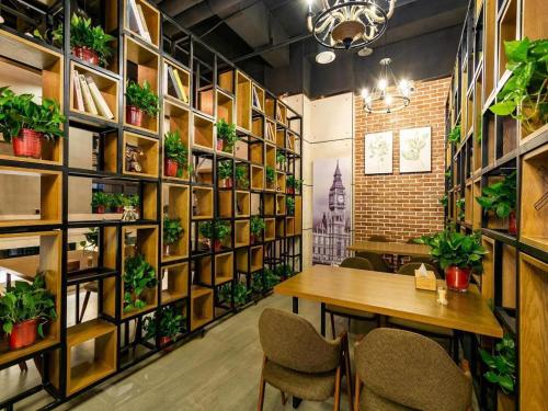 Imagen general del Hotel James Joyce Coffetel&middot; Xianyang Renmin Road Central Square Store. Foto 15