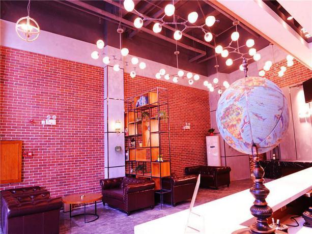 Imagen general del Hotel James Joyce Coffetel&middot;Mianyang Jiangyou Junxian City Plaza. Foto 3