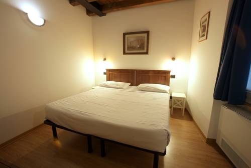 Imagen de la habitación del Hotel James Joyce. Foto 6