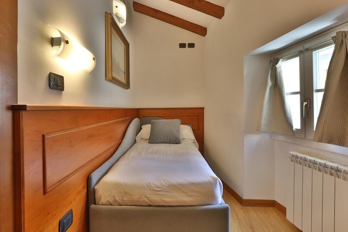 Imagen de la habitación del Hotel James Joyce, Trieste. Foto 6
