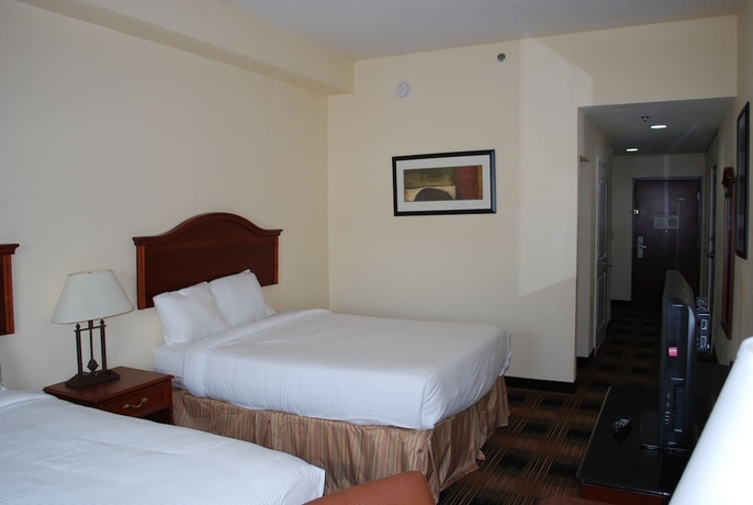 Imagen de la habitación del Hotel Jameson Inn and Suites Riverdale. Foto 6