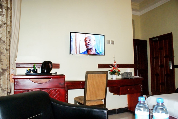 Imagen de la habitación del Hotel Jamirex. Foto 14