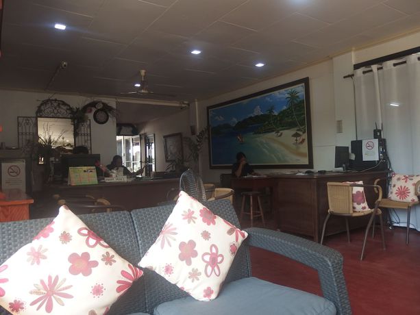 Imagen de los interiores del Hotel Jamont. Foto 18