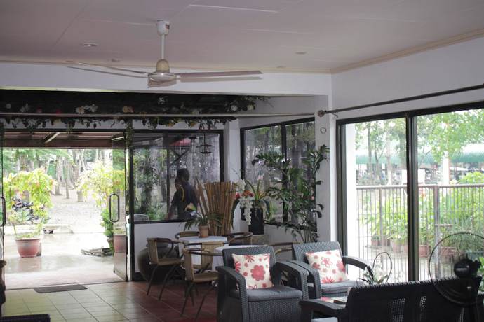 Imagen de los interiores del Hotel Jamont. Foto 19