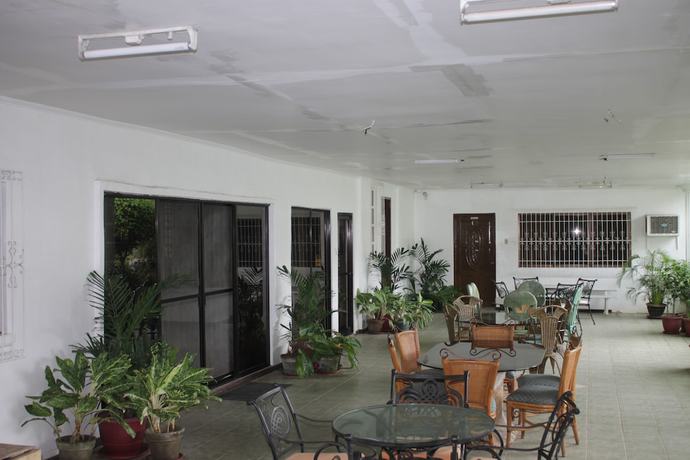 Imagen del bar/restaurante del Hotel Jamont. Foto 2