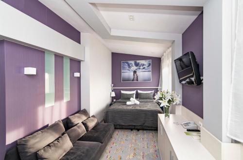 Imagen de la habitación del Hotel J&j Sport Center. Foto 3
