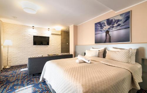 Imagen de la habitación del Hotel J&j Sport Center. Foto 4