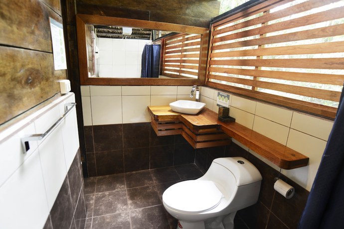 Imagen de la habitación del Hotel Jamu Lodge. Foto 15