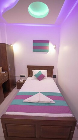 Imagen de la habitación del Hotel Jamuna Villa. Foto 19