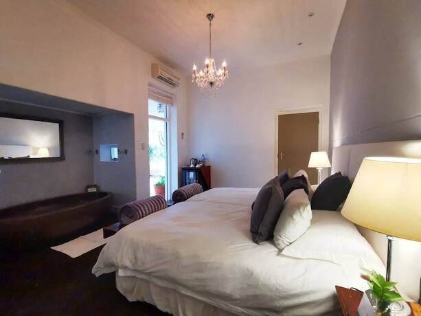 Imagen general del Hotel Jan Harmsgat Country House. Foto 10