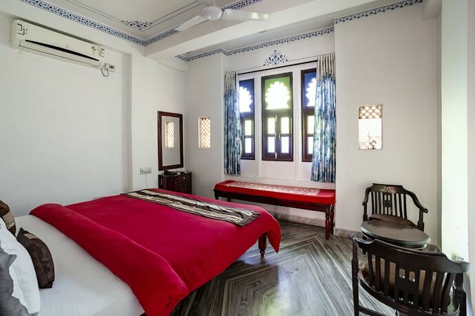 Imagen de la habitación del Hotel Janak Niwas. Foto 16