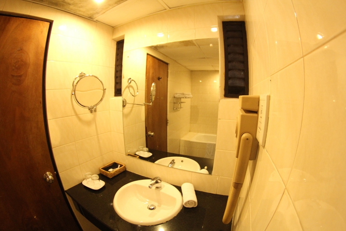 Imagen de la habitación del Hotel Janaki. Foto 2