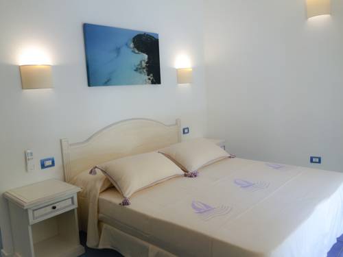 Imagen de la habitación del Hotel Janas, Crabonaxa/Villasimius. Foto 2