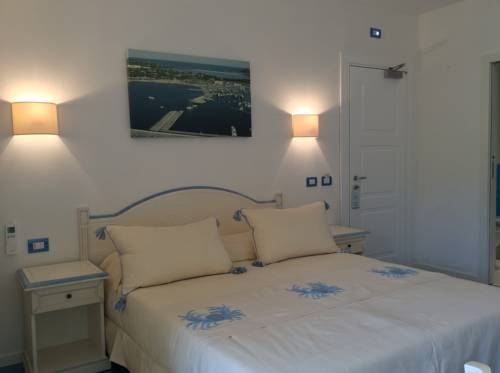 Imagen de la habitación del Hotel Janas, Crabonaxa/Villasimius. Foto 3