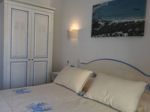 Imagen de la habitación del Hotel Janas. Foto 5