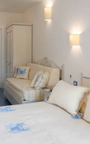 Imagen de la habitación del Hotel Janas. Foto 6