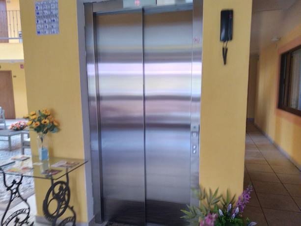 Imagen de la habitación del Hotel JandE by Serranillo. Foto 3