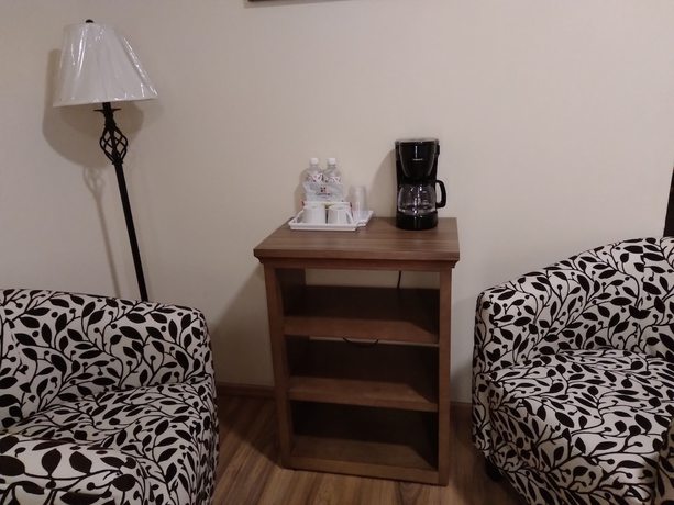 Imagen de la habitación del Hotel JandE by Serranillo. Foto 15