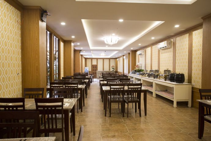 Imagen del bar/restaurante del Hotel Jandy. Foto 6