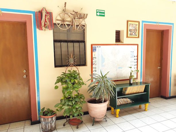 Imagen de la habitación del Hotel Janeiro, Tonal&aacute;. Foto 9