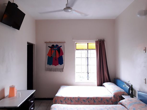 Imagen de la habitación del Hotel Janeiro, Tonal&aacute;. Foto 16