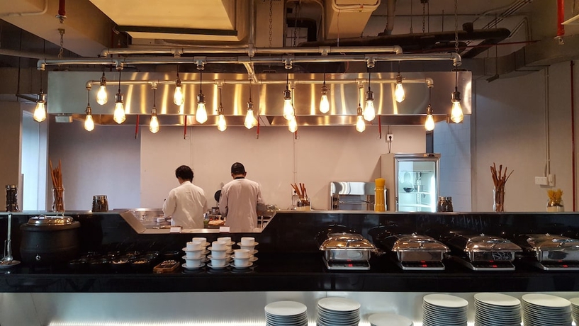 Imagen del bar/restaurante del Hotel Janevalla Bandung. Foto 3