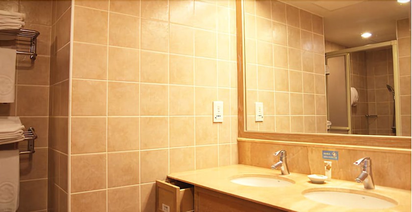 Imagen de la habitación del Hotel Janfusun Resort. Foto 8