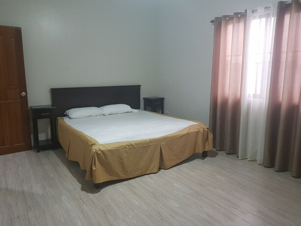 Imagen de la habitación del Hotel Janica Villa. Foto 8
