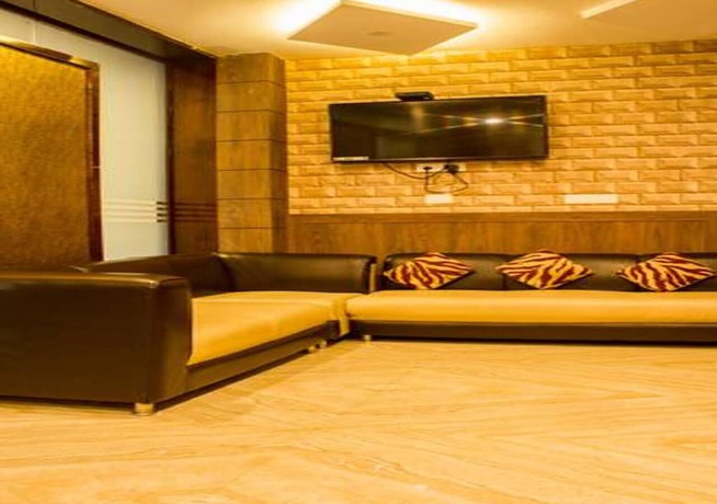 Imagen de los interiores del Hotel Janki Inn Varanasi. Foto 10