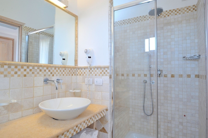 Imagen de la habitación del Hotel Janna e Sole Resort. Foto 13