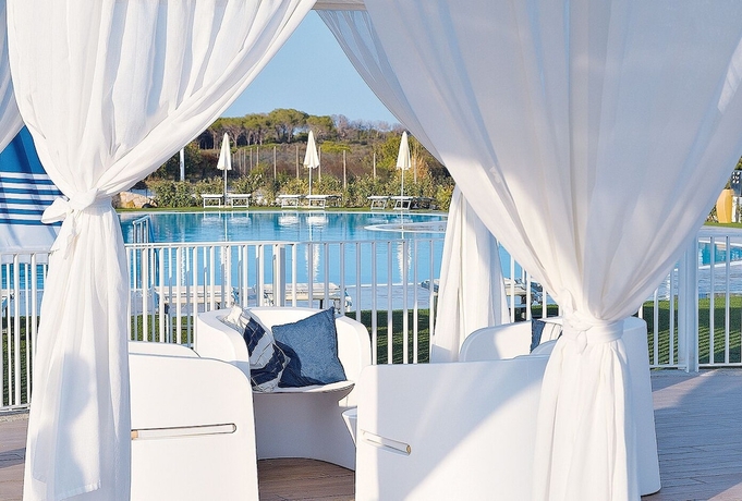 Imagen de la piscina del Hotel Janna e Sole Resort. Foto 15