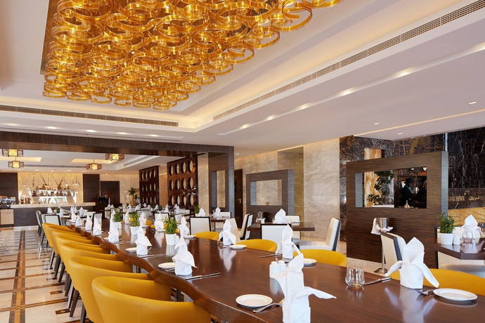 Imagen del bar/restaurante del Hotel Jannah Burj Al Sarab. Foto 3