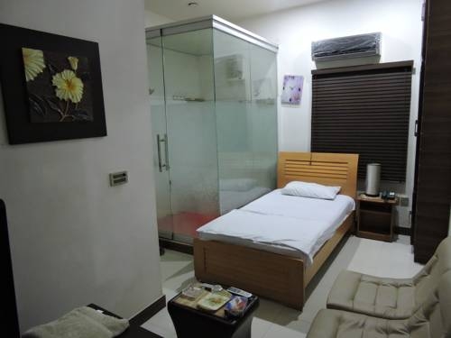 Imagen de la habitación del Hotel Jannat Guest House. Foto 3