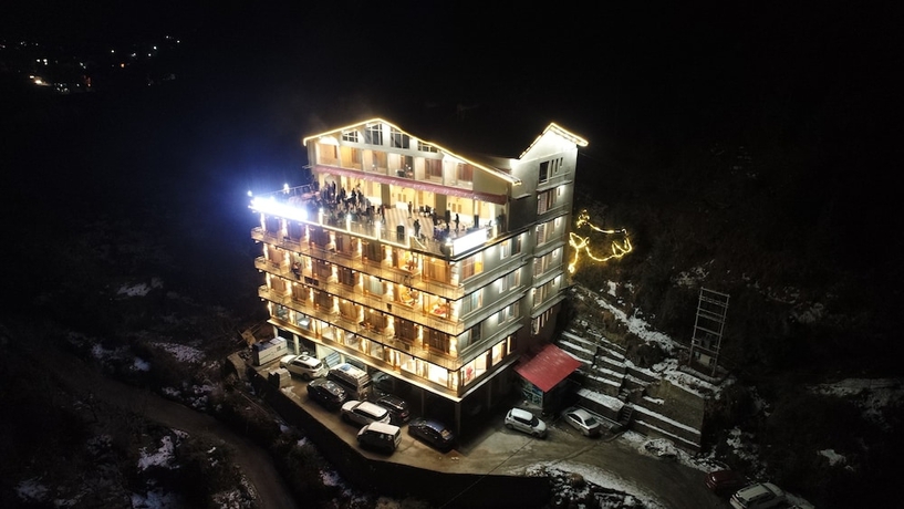 Imagen general del Hotel Jannat Resort Manali. Foto 1