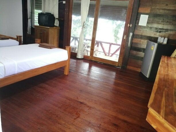Imagen general del Hotel Jansom Beach Resort Ranong. Foto 4
