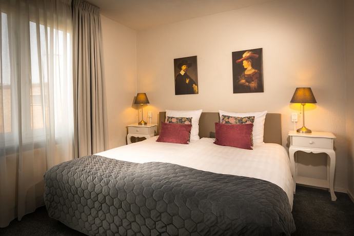 Imagen de la habitación del Hotel Janssen. Foto 18