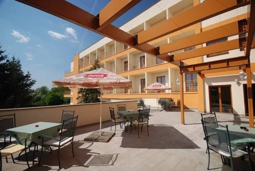 Imagen general del Hotel Jantar. Foto 5