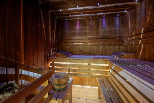 Imagen de los interiores del Hotel Jantar Resort. Foto 11